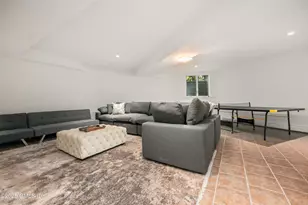 21 Calhoun Dr, Greenwich, CT 06831 - Photo 32