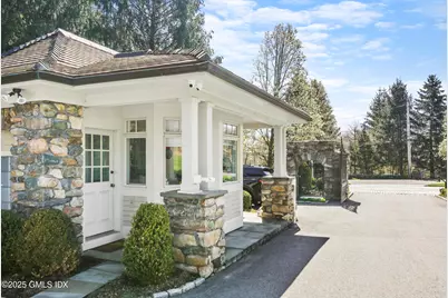 8 Chieftans Road, Greenwich, CT 06831 - Photo 8