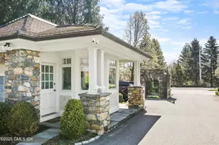 8 Chieftans Rd, Greenwich, CT 06831 - Photo 8