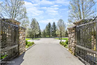 8 Chieftans Road, Greenwich, CT 06831 - Photo 6