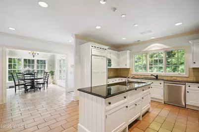 8 Chieftans Road, Greenwich, CT 06831 - Photo 22