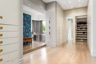 41 Meadow Wood Dr, Greenwich, CT 06830 - Photo 30