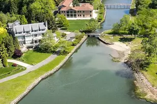 41 Meadow Wood Dr, Greenwich, CT 06830 - Photo 36