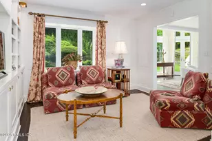 78 Khakum Wood Rd, Greenwich, CT 06831 - Photo 6