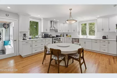 51 Orchard Place, Greenwich, CT 06830 - Photo 6