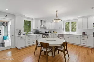 51 Orchard Pl, Greenwich, CT 06830 - Photo 6