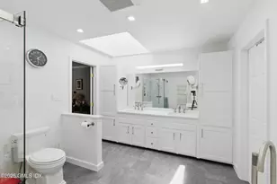 51 Orchard Pl, Greenwich, CT 06830 - Photo 12