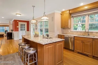 32 Meyer Place, Greenwich, CT 06878 - Photo 10