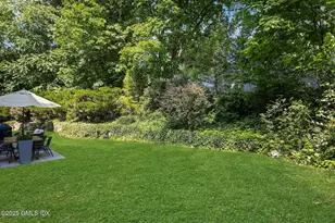 32 Meyer Pl, Greenwich, CT 06878 - Photo 26