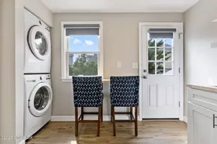 79 Hamilton Ave, Greenwich, CT 06830 - Photo 2