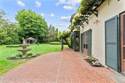 20 Cook Road, Stamford, CT 06902 - Photo 30