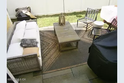 65 Sherwood Place, Greenwich, CT 06830 - Photo 38