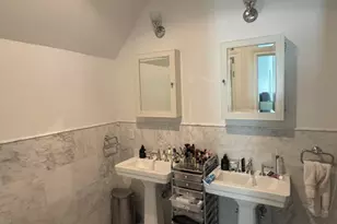 65 Sherwood Pl, Greenwich, CT 06830 - Photo 18