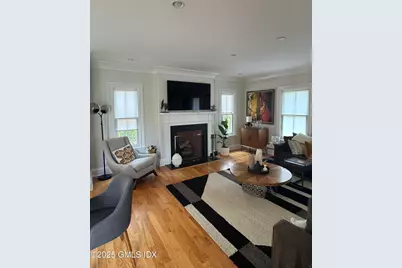 65 Sherwood Place, Greenwich, CT 06830 - Photo 6