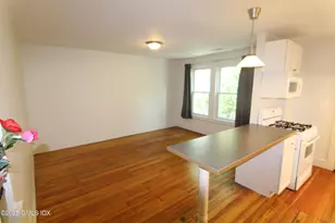 428 E Putnam Ave, Greenwich, CT 06807 - Photo 4