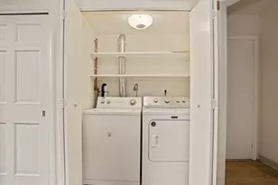 52 Sherwood Pl, Greenwich, CT 06830 - Photo 26