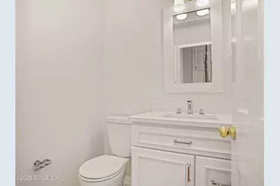 52 Sherwood Place #5, Greenwich, CT 06830 - Photo 14