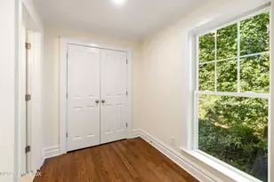 235 Weaver St, Greenwich, CT 06831 - Photo 10