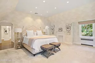 105 Woodside Dr, Greenwich, CT 06830 - Photo 14