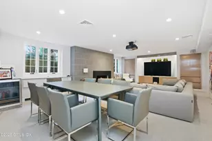 105 Woodside Dr, Greenwich, CT 06830 - Photo 24