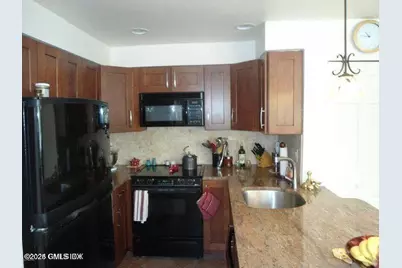 1465 E Putnam Avenue #113, Old Greenwich, CT 06870 - Photo 4