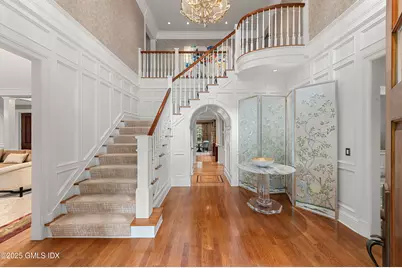 34 Dublin Hill Drive, Greenwich, CT 06830 - Photo 2