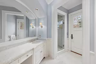 34 Dublin Hill Dr, Greenwich, CT 06830 - Photo 18