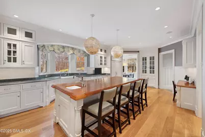 34 Dublin Hill Drive, Greenwich, CT 06830 - Photo 12