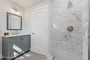 8 Park Ave, Old Greenwich, CT 06870 - Photo 36