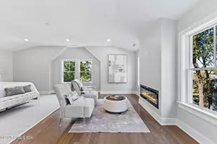 8 Park Ave, Old Greenwich, CT 06870 - Photo 40