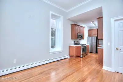 300 Soundview Avenue #Duplex, Fairfield, CT 06825 - Photo 12