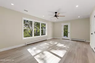 10 Highland Pl, Greenwich, CT 06831 - Photo 14