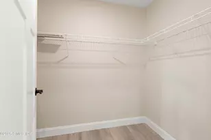 10 Highland Pl, Greenwich, CT 06831 - Photo 20