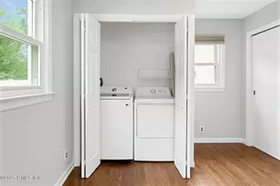 49 Circle Dr, Greenwich, CT 06830 - Photo 16