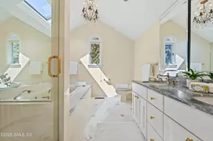 1 Old Church Rd, Greenwich, CT 06830 - Photo 20