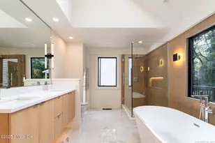 10 Tomahawk Ln, Greenwich, CT 06830 - Photo 18