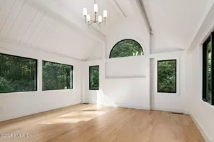 10 Tomahawk Ln, Greenwich, CT 06830 - Photo 16