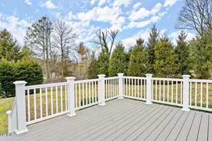 519 E Putnam Ave, Greenwich, CT 06830 - Photo 12