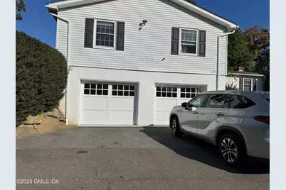 519 E Putnam Avenue, Greenwich, CT 06830 - Photo 24