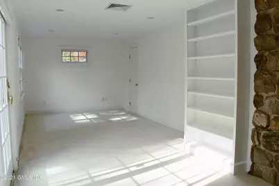 71 Benjamin Street, Old Greenwich, CT 06870 - Photo 18