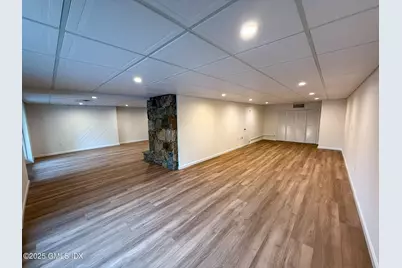 21 Harkim Road, Greenwich, CT 06831 - Photo 38