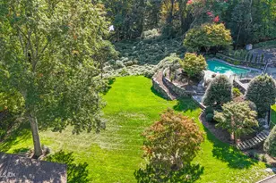 21 Harkim Rd, Greenwich, CT 06831 - Photo 4