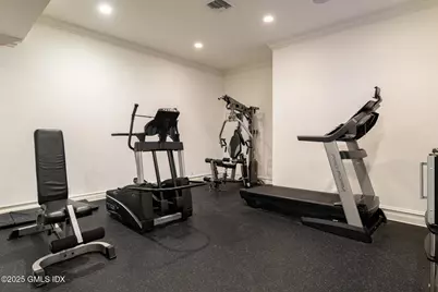 895 Lake Avenue, Greenwich, CT 06831 - Photo 32