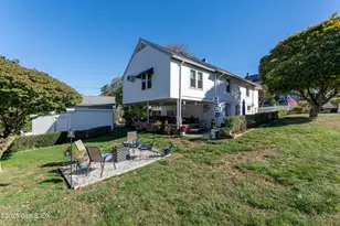 70 Byram Terrace Dr, Greenwich, CT 06831 - Photo 16