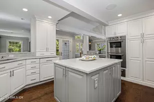 49 Grossett Rd, Greenwich, CT 06878 - Photo 16