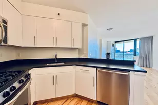 25 Forest St, Stamford, CT 06901 - Photo 6