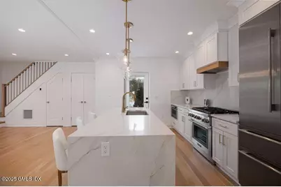 82 Josephine Evaristo Avenue, Greenwich, CT 06830 - Photo 6