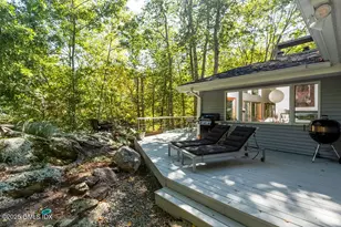 2 Horseshoe Rd, Greenwich, CT 06807 - Photo 24