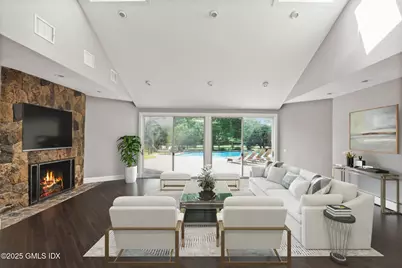 6 Reynwood Manor, Greenwich, CT 06831 - Photo 8