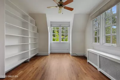 11 Stanwich Road, Greenwich, CT 06830 - Photo 18